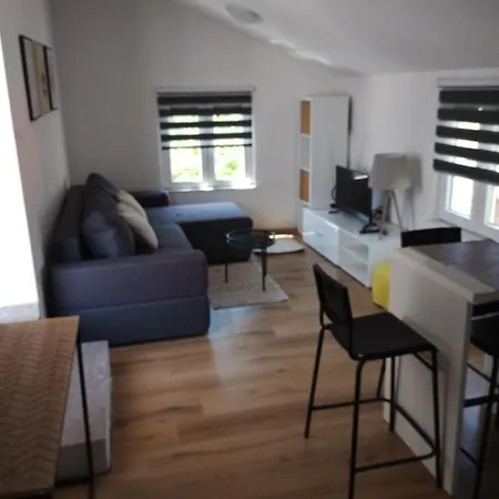 Enia Apartman Murvica